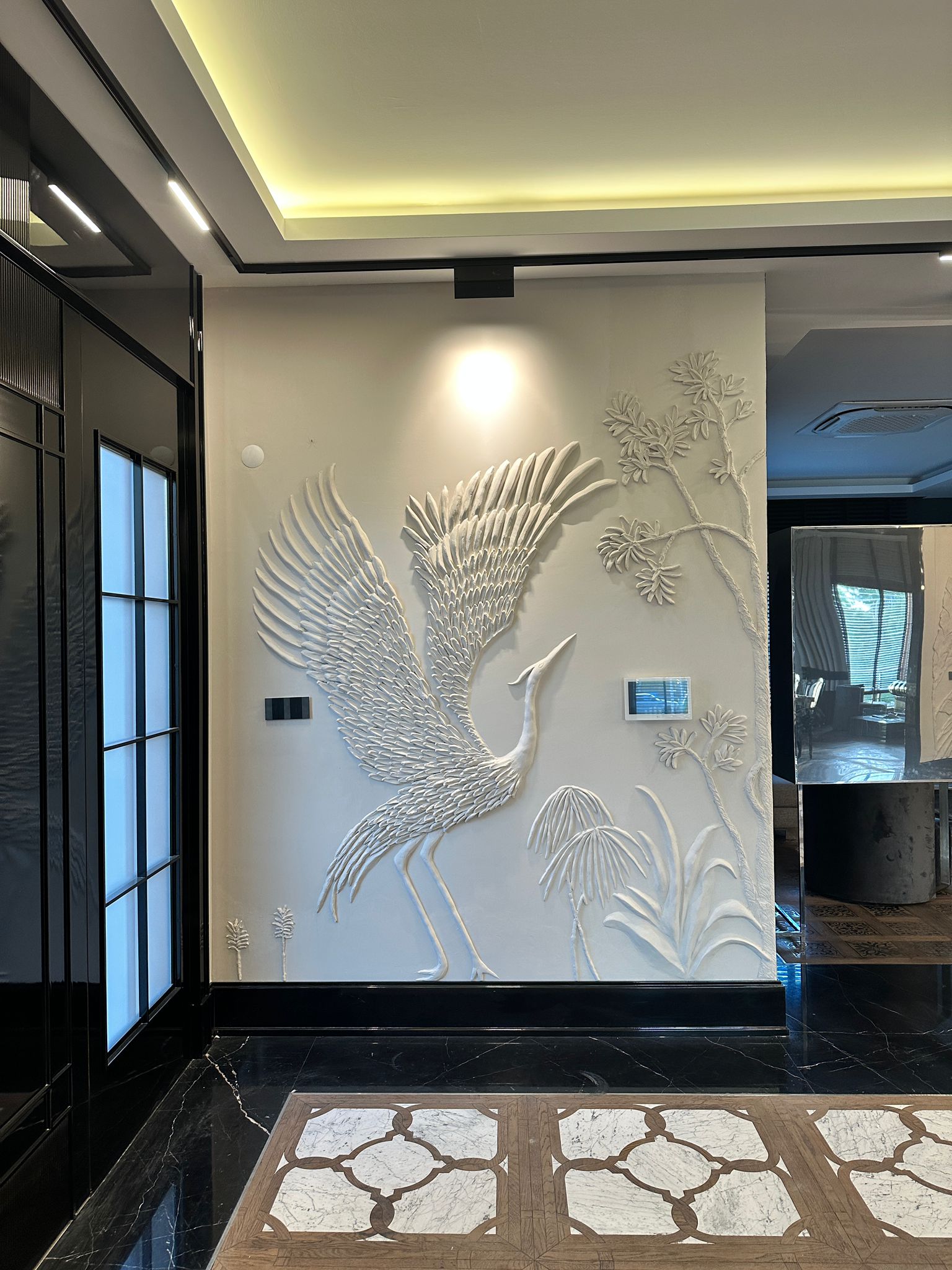 Ramada Otel Lobi Rölyef Çalışması